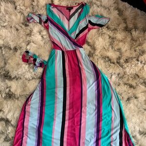 Fun classy light weight dress